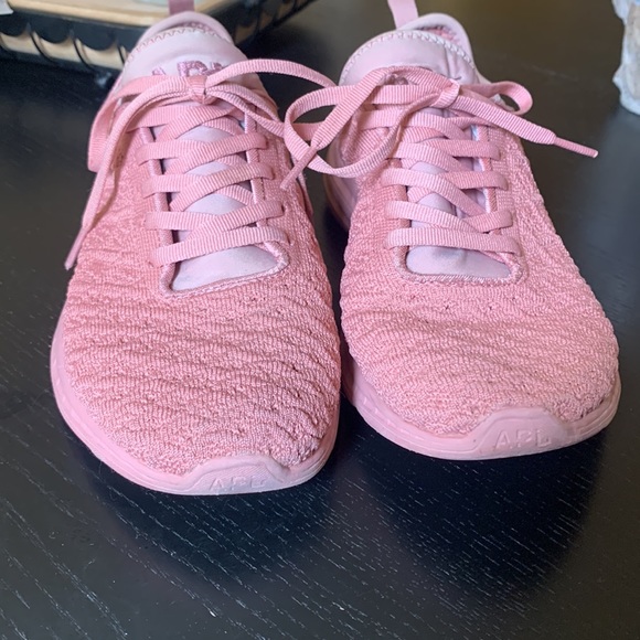 Dusty pink APL shoes - Picture 8 of 9